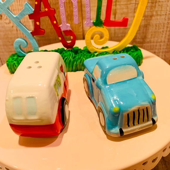 Family Sign & Blue Truck & RV Salt & Pepper Set - Picture 6 of 16